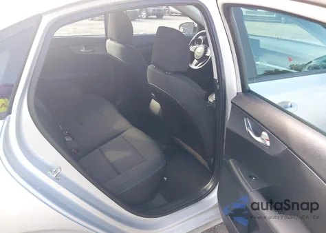 2020 Kia Forte Lxs z USA, uszkodzony, nr VIN 3KPF24AD5LE186319